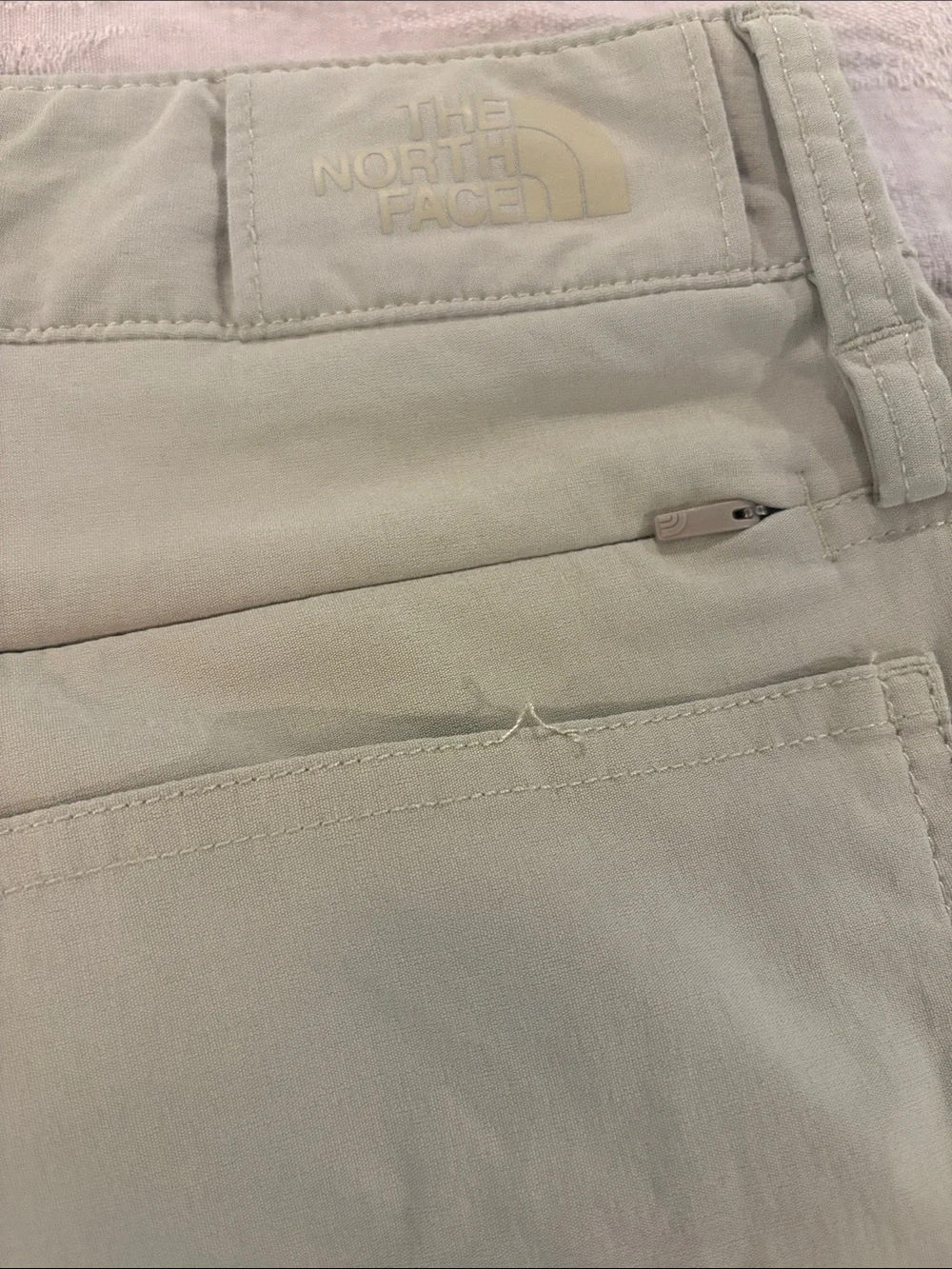 The North Face 32x30 Men's Light Beige/Khaki Pants